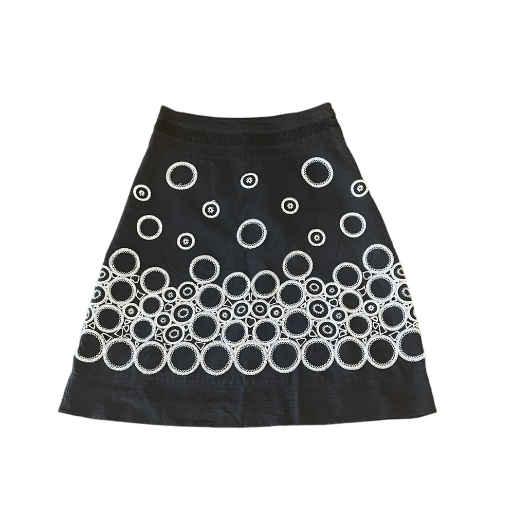 Peter Nygard black & white embroidered Aline cotton modesty skirt size 6 petite